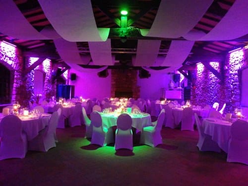 Location de décorations lumineuses LED pour une soirée dans les Hautes-Pyrénées